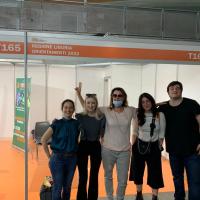 stand-8